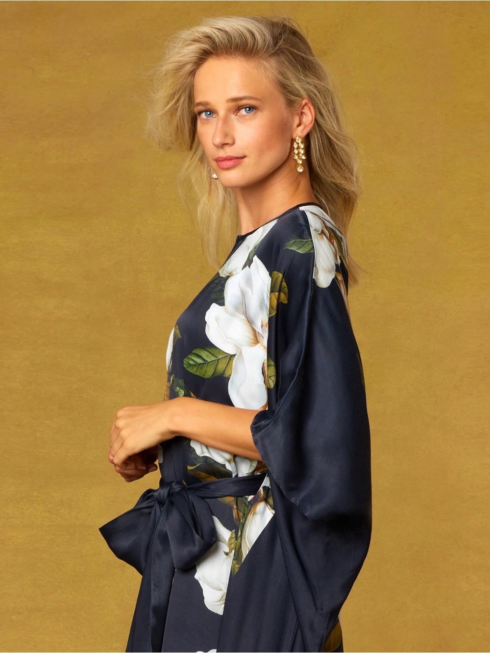 NICOBLU • CAMELLIA BELTED SILK KAFTAN dress - medium navy floral vacation luxe - Picture 3 of 14